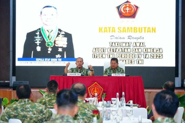 Kasum TNI Buka Taklimat Awal Audit Ketaatan dan Kinerja Itjen TNI Periode IV TA 2025