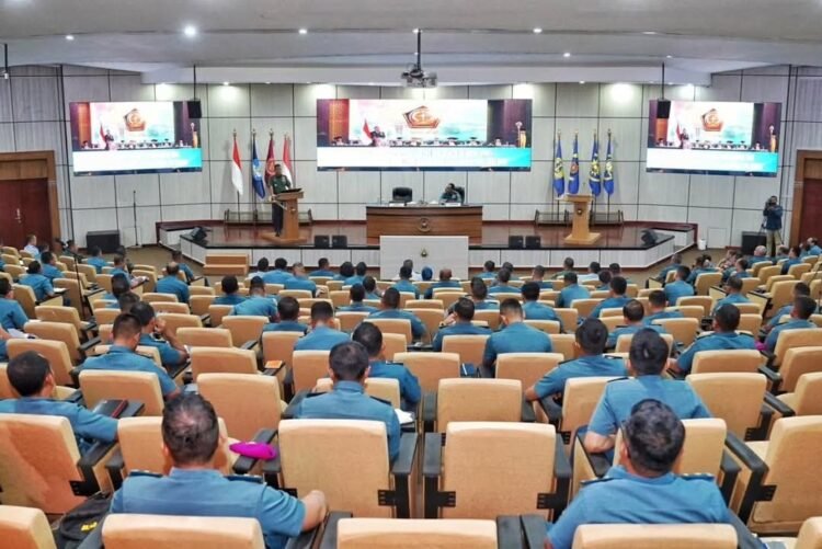 Wapang TNI: Pemimpin Harus Menjadi Tauladan dalam Sikap dan Tindakan