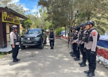 Polres Lanny Jaya Gelar Patroli Dialogis, Antisipasi Kerawanan Kamtibmas Terkait Pencairan Dana Kampung