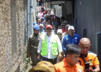 Farhan Ajak Warga Cigending Jadi Barisan Siaga Bandung Timur