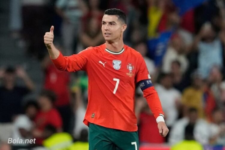 Ronaldo Gagal Bawa Timnas Portugal Menang Imbang 2-2 dari Timnas Hungaria