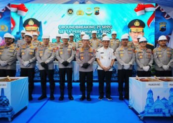 Kapolri Resmikan 32 SPPG dan Groundbreaking 27 SPPG Polri di Jateng, Terus Dukung Program MBG