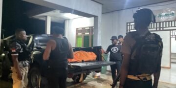 Satgas Ops Damai Cartenz Beserta Polres Yahukimo Evakuasi Korban Penganiayaan di Yahukimo, Diduga Ulah Simpatisan KKB