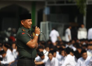 Apel Hari Santri Tingkat Provinsi Jawa Barat Dipimpin Pangdam III/Slw