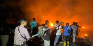 Dua Unit Ruko di Arso Barat Hangus Terbakar, Polres Keerom Lakukan Penyelidikan Penyebab Kebakaran