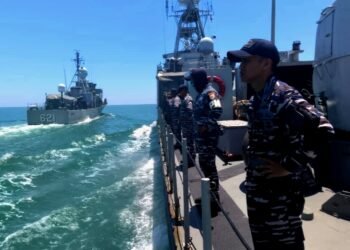 Mantapkan Kemampuan Profesional Prajurit, Tiga Unsur Satkat koarmada II Latihan Bersama Di Perairan Ambalat