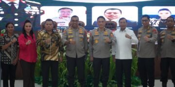 Divkum Polri dan Bidkum Polda Papua Barat Gelar Sosialisasi Implementasi UU No. 1 Tahun 2023 Tentang KUHP dan Pengaturan Living Law