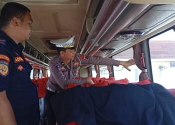 Polresta Cilacap Bersama Dinas Perhubungan Gelar Ramp Check Angkutan Umum, Keselamatan Penumpang Jadi Prioritas