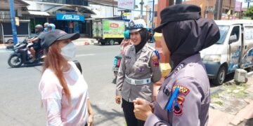 Dekati Warga hingga Perkantoran, Polresta Cilacap Ajak Masyarakat Sadar Keselamatan di Jalan