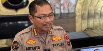 Meski Operasi SAR Dihentikan, Polresta Cilacap Teruskan Upaya Pemulihan Pasca Bencana