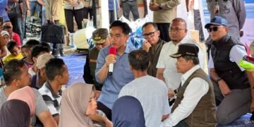 Kawal Arahan Presiden Prabowo, Wapres Gibran Tinjau Lokasi Terdampak Banjir di Agam