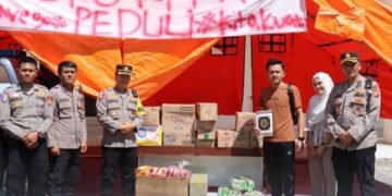 Polres Aceh Tengah Salurkan Bantuan Kemanusiaan untuk Korban Bencana Alam di Posko Kita Peduli