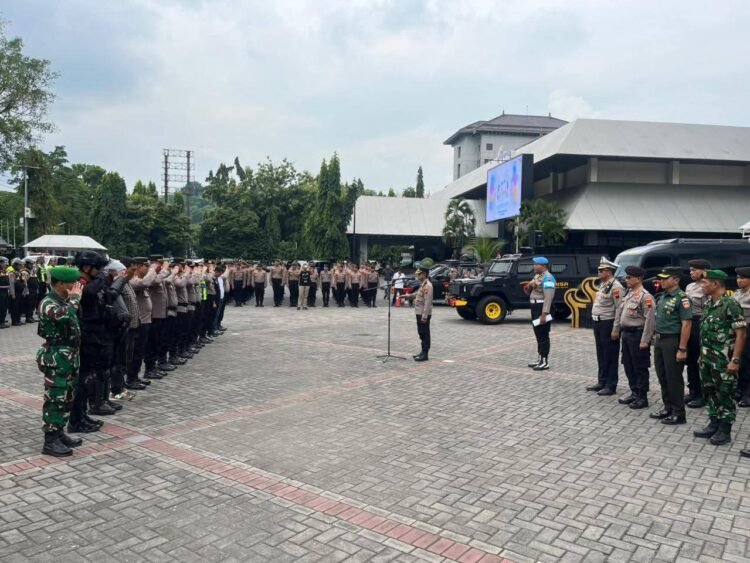 Polda Jateng Siapkan Pelayanan Humanis Saat Hadapi Aksi Unjuk Rasa Buruh di Gubernuran