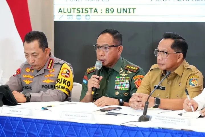 Panglima TNI Prioritaskan Hunian, Jembatan, dan Layanan Publik pada Rekonstruksi Pascabencana