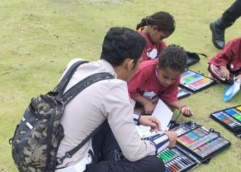 Polri Hadirkan Pendidikan Untuk Generasi Papua di Lanny Jaya