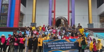 Sambut Natal dan Tahun Baru 2026, Polda Papua Barat Menggelar Bakti Religi bersama Ormas dan Mahasiswa di Wilayah Papua Barat