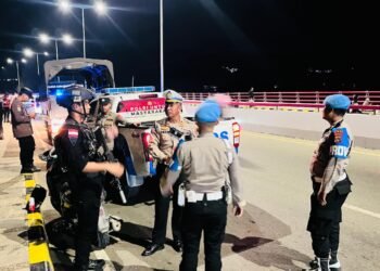 Patroli Hari Ke-13 Operasi Lilin Cartenz-2025, Polda Papua Pastikan Situasi Malam Tahun Baru Tetap Kondusif