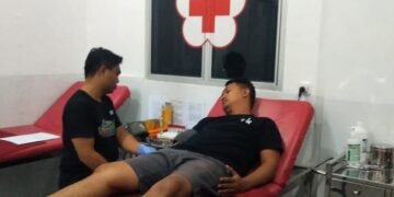 Wujud Kepedulian dan Rasa Kemanusiaan, Anggota Kodim 1310/Bitung Bantu Donorkan Darah Untuk Ibu Yang Akan Melahirkan