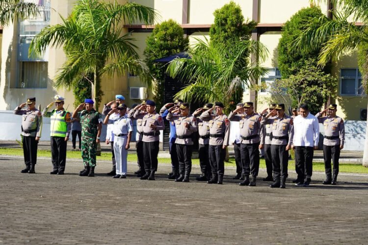 Polda Papua Barat Melaksanakan Apel Gelar Pasukan Operasi Keselamatan Mansinam 2026
