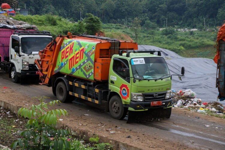 Soal Sampah, Pemkot Bandung Terapkan “Rewards and Punishment”