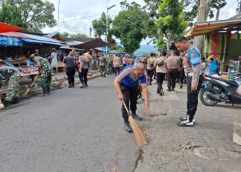 Komitmen TNI – Polri dan Pemerintah Daerah Menjaga Kebersihan Pasar dan Masjid, Dukung Program Nasional