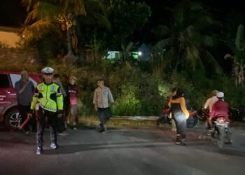 48 Personel Amankan Malam Pertama Tarawih, Semangat “Satu Tungku Tiga Batu” Nyata di Fakfak