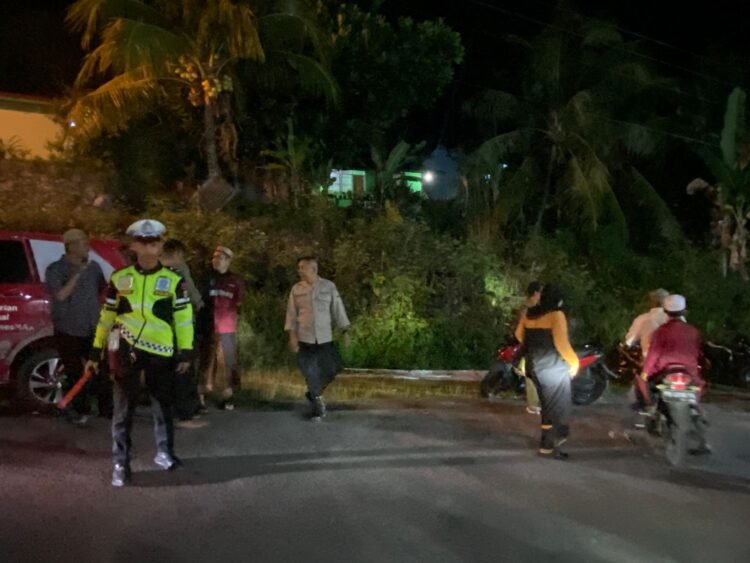 48 Personel Amankan Malam Pertama Tarawih, Semangat “Satu Tungku Tiga Batu” Nyata di Fakfak