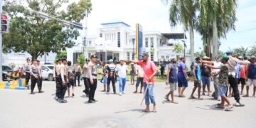 Polda Papua Barat Amankan Aksi Premanisme di Perempatan Sanggeng