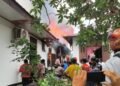 Polres Fakfak Sigap Tangani Kebakaran di Fakfak Utara, Pastikan Keselamatan Warga Prioritas Utama