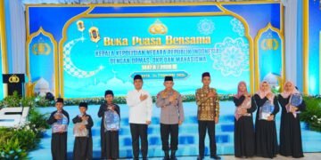 Buka Puasa Bareng OKP, Ormas hingga Mahasiswa, Kapolri Serukan Jaga Persatuan-Dukung Program Pemerintah