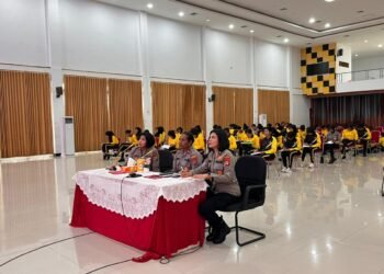 Polda Papua Barat Berikan Edukasi Kesehatan Reproduksi untuk Tingkatkan Kesadaran Generasi Muda