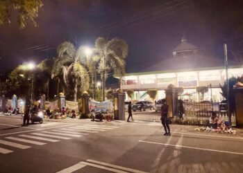 Hadir di Tengah Masyarakat, Polresta Manokwari Amankan Ibadah Tarawih Selama Ramadhan 1447 Hijriah/ 2026 Masehi