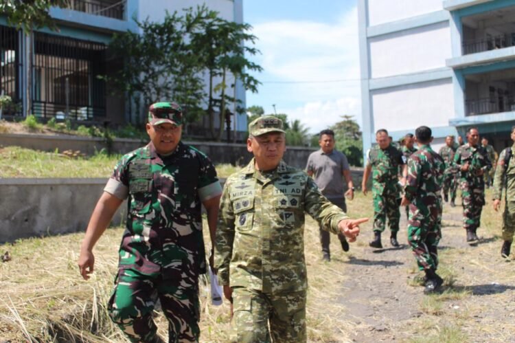 Dandim 1310/Bitung Dampingi Pangdam XIII/Mdk, Tinjau Kesiapan Marshalling Area Yon TP 916/Makawidey di Rusunawa Tangkoko Bitung