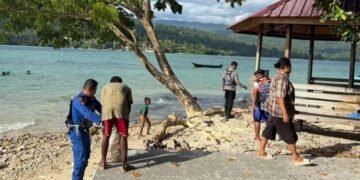 Sat Polairud Polres Fakfak dan Warga Beraksi Wujudkan Program ASRI