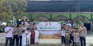 Bidpropam Polda Papua Barat Gelar Bakti Religi Di Pesantren Hidayatullah Manokwari