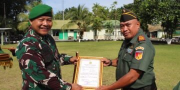 Sebagai Bentuk Penghargaan dan Penghormatan, Dandim 1310/Bitung Lepas Anggota Pindah Satuan dan Purna Tugas