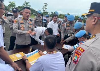 Polda Papua Barat Lakukan Pengecekan Pemegang dan Kelayakan Senjata Api Personel