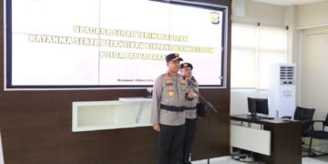 Kapolda Papua Barat Pimpin Upacara Sertijab dan Pelantikan PJU