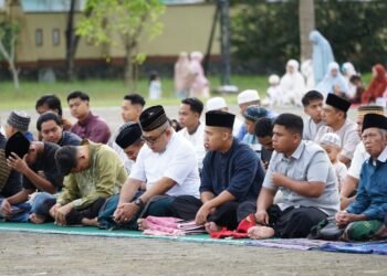 Wakapolda Papua Barat Hadiri Pelaksanaan Sholat Ied Idul Fitri 1447 H, Berlangsung Khidmat dan Penuh Kebersamaan