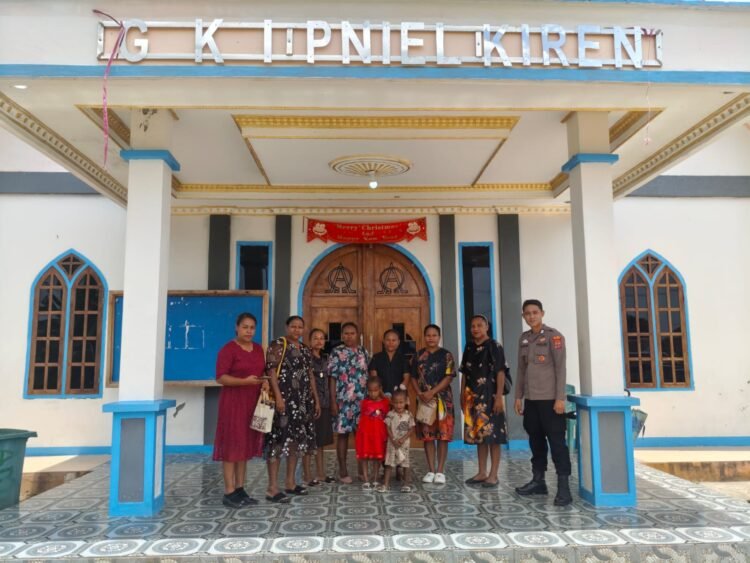 Polsek Bonggo Pastikan Keamanan Ibadah Jumat Agung, Umat Beribadah dengan Khusyuk