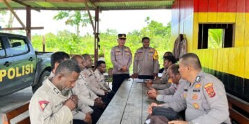 Sat Binmas Polres Sarmi Gelar anev Bhbabinkamtinmas di Polsek Pantai Timur