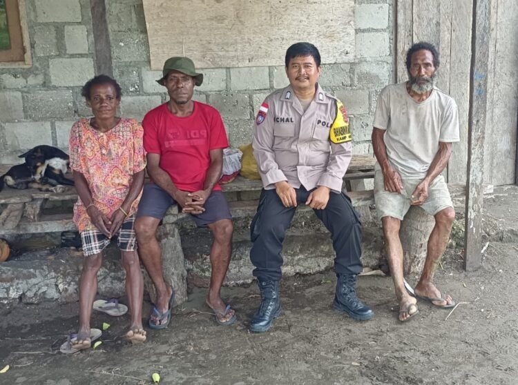 Bhabinkamtibmas Laksanakan DDS di Kampung Beneraf 1 dan Simabde, Perkuat Kamtibmas Tetap Kondusif