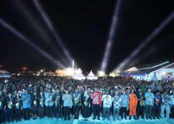 Kapolres Sarmi Hadiri Puncak Perayaan HUT ke-24 Kabupaten Sarmi di Mararena