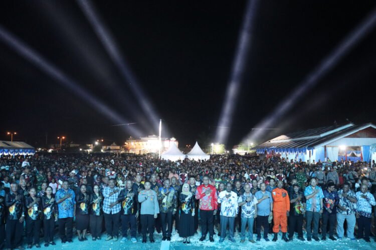 Kapolres Sarmi Hadiri Puncak Perayaan HUT ke-24 Kabupaten Sarmi di Mararena