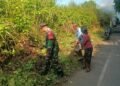 Babinsa Koramil 1310-01/Bitung Bersama Lurah dan Warga Paceda Gelar Karya Bakti Bersih Lingkungan, Dukung Gerakan Indonesia Asri