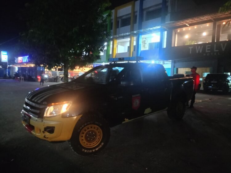 Patroli Dialogis Polsek Sarmi Pastikan Situasi Kamtibmas Tetap Kondusif