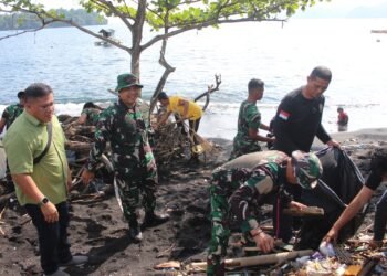 Libatkan TNI, Polri, Pemerintah Daerah dan Masyarakat, Dandim 1310/Bitung Pimpin Gerakan Indonesia Asri di Makawidey