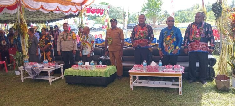 Kapolsek Bonggo Wakili Kapolres Sarmi Hadiri Mubes I Pemuda Adat Suku Rumbuway