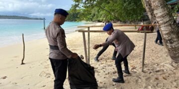 Sinergi dan Pengabdian Ditpolairud Polda Papua Barat Melayani Masyarakat Pesisir