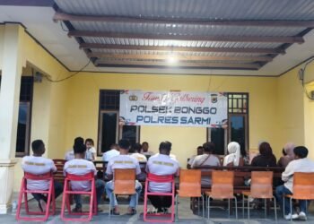 Kebersamaan Keluarga Besar Polsek Bonggo Terjalin dalam Kegiatan Family Gathering
